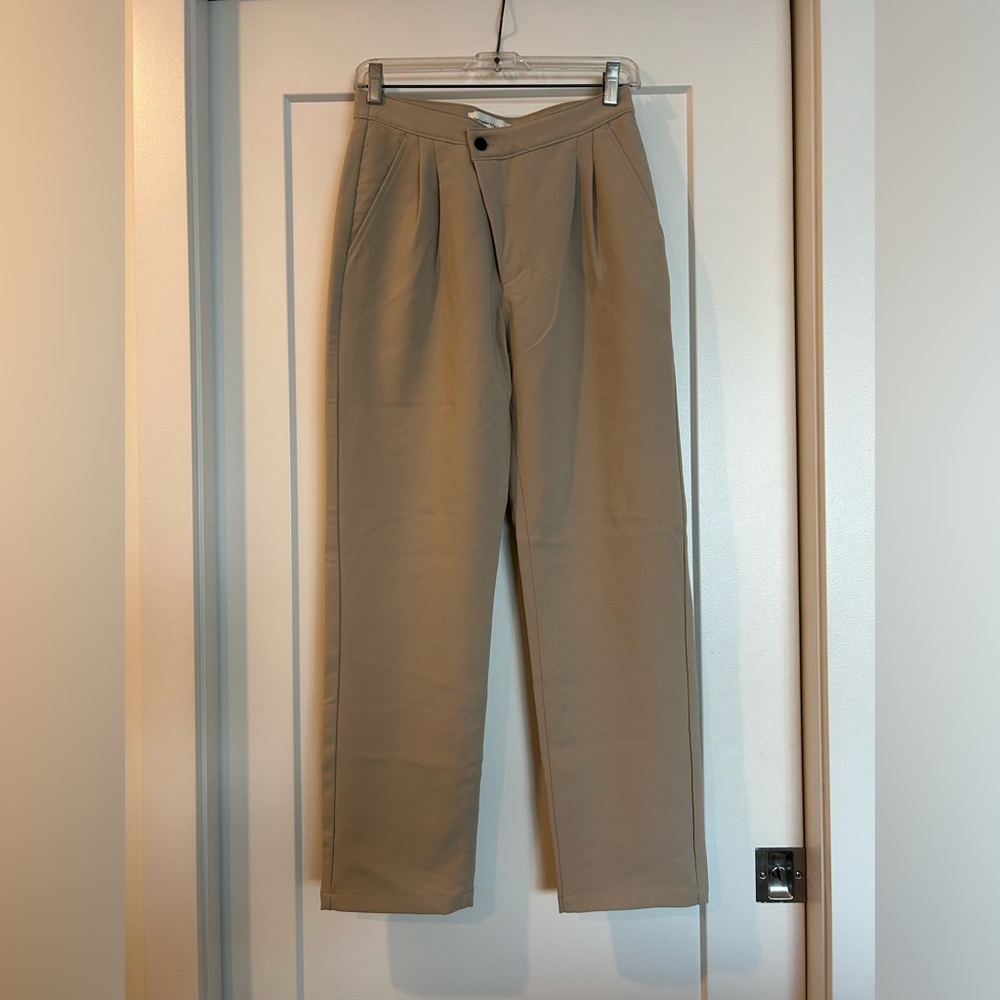 A&F Beige Cross Waist “Menswear” Style Trouser